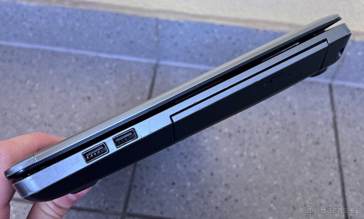 HP ProBook 4545s / AMD A4 / 4GB RAM / 128GB SSD / 15.6" - 7