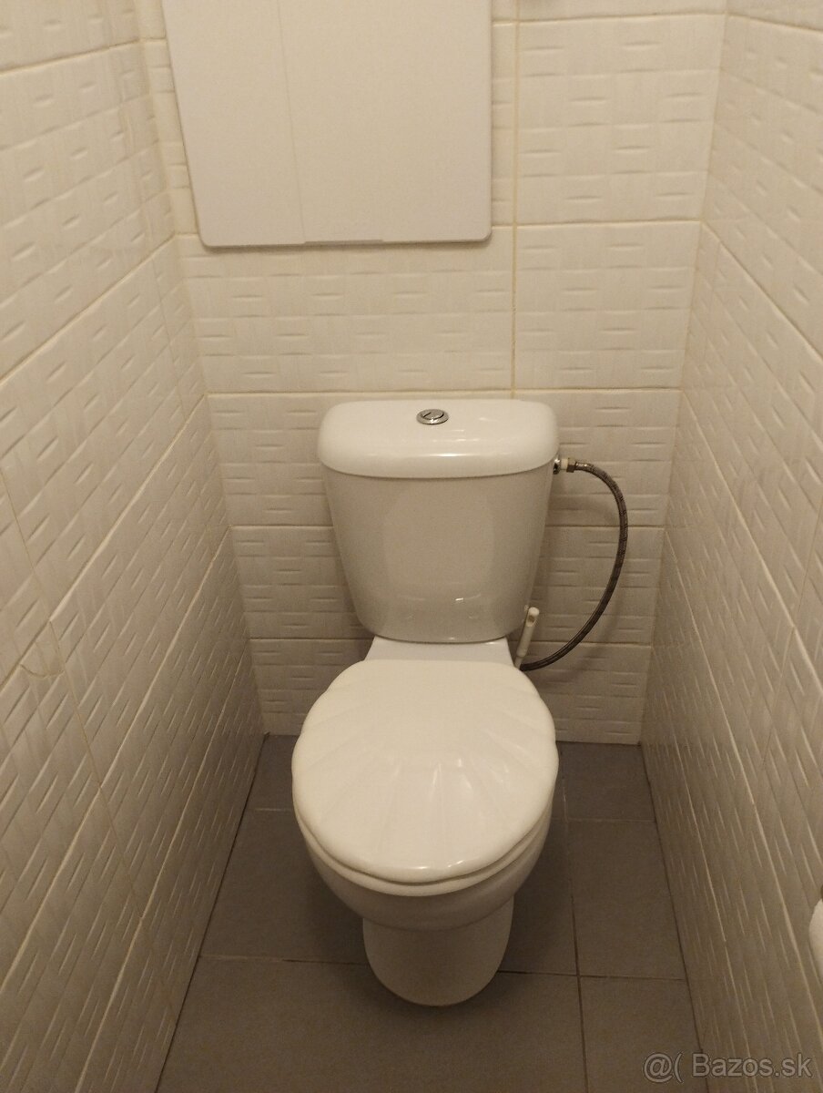 Kúpou voľný, zariadený 1 izbový byt. - 7