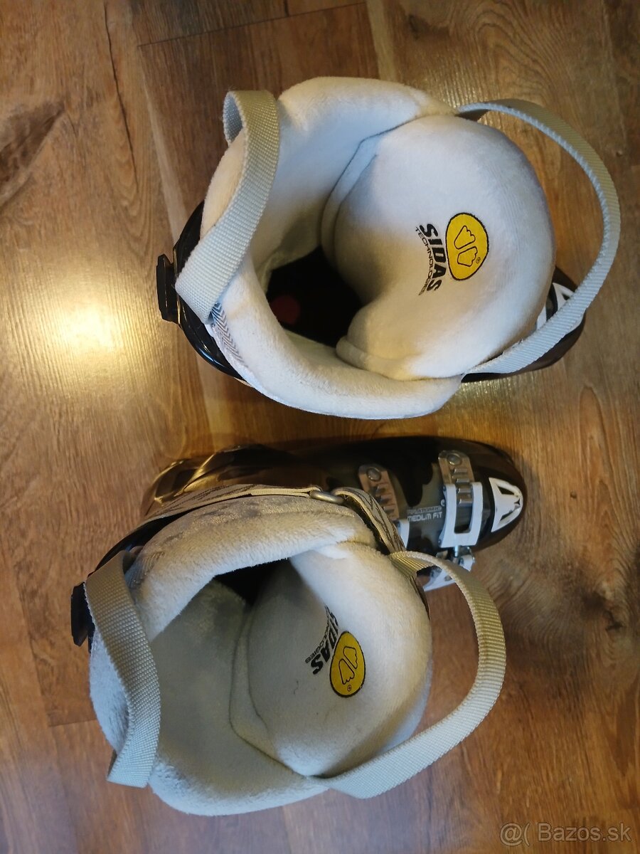 Lyžiarky ATOMIC - 7
