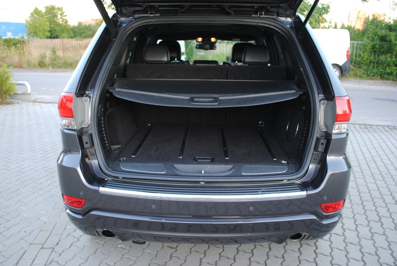 Jeep Grand Cherokee 3.0L V6 TD Overland⭐ A/T⭐ - 7