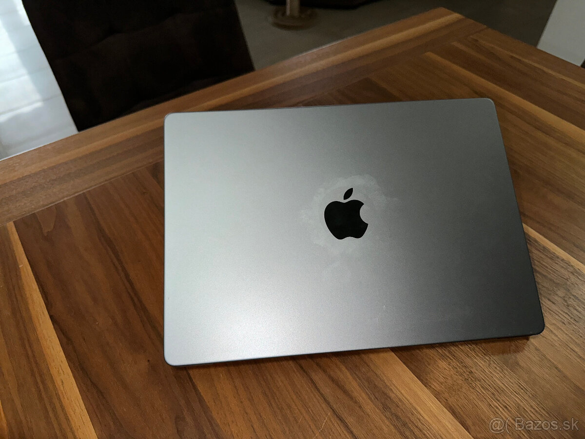 MacBook Pro 14" M1 Pro 10-core CPU + original krabica - 7