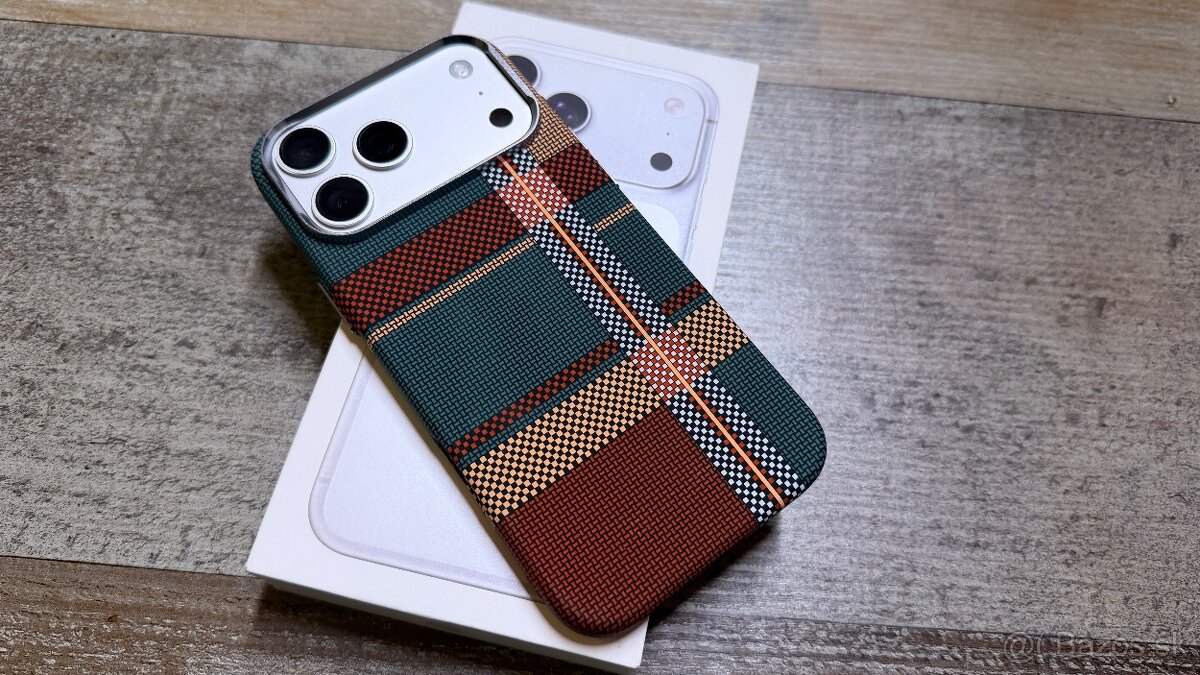 Vymenim iPhone 17 Pro Max Silver verzia eSim vacsia bateria - 7