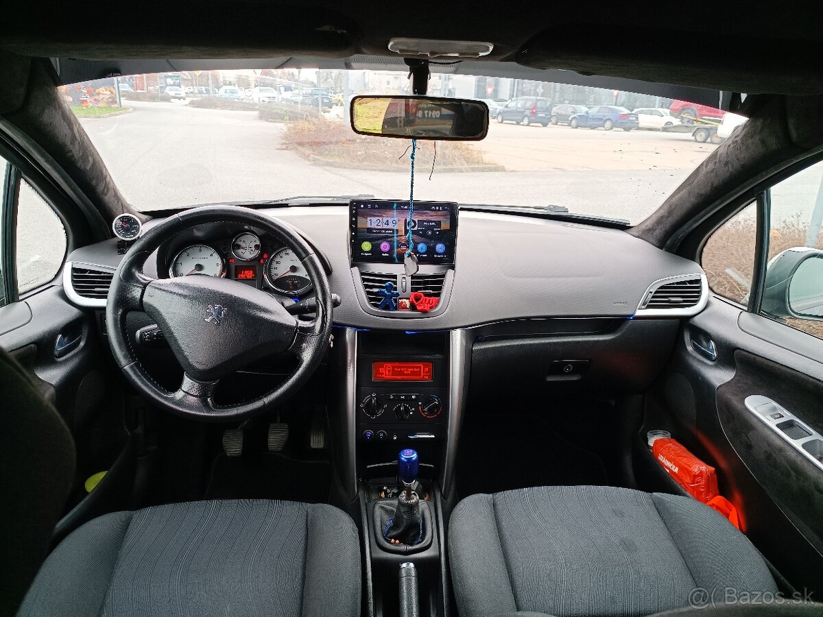 Predám Peugeot 207 - 7