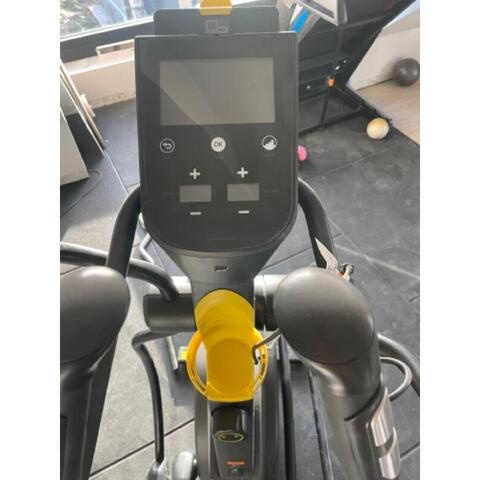 Výkonnostný eliptický trenažér EL 900 - 7