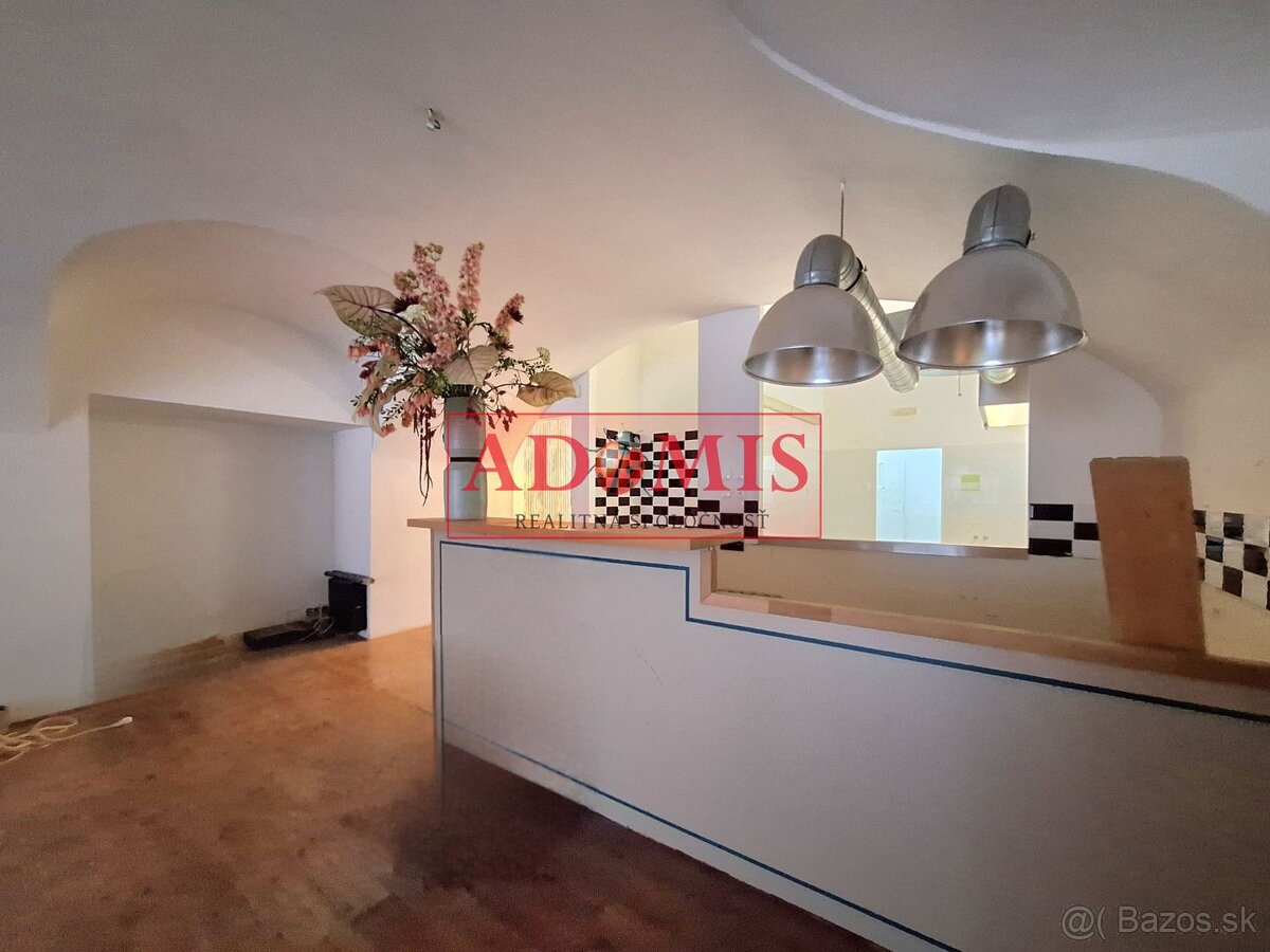 ADOMIS - predáme nebytový priestor 99m2+výklad,Kováčska ulic - 7
