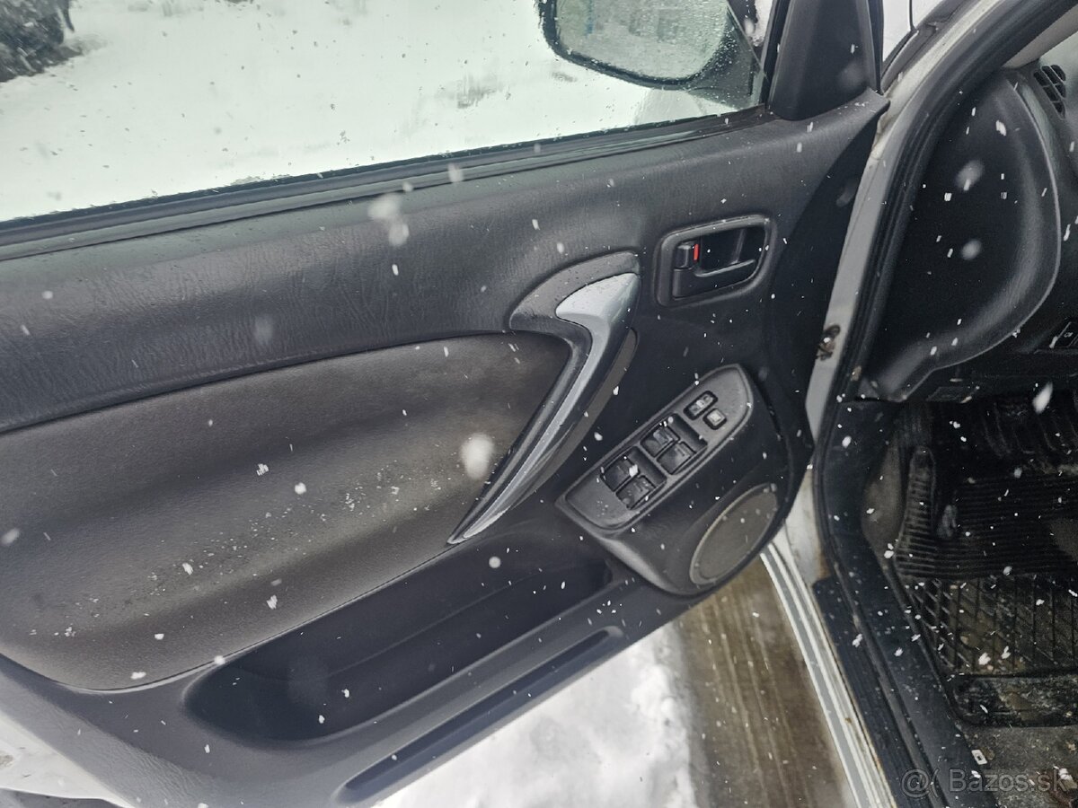 Toyota RAV 4 2.0 D-4D 4x4 Nová STK - 7