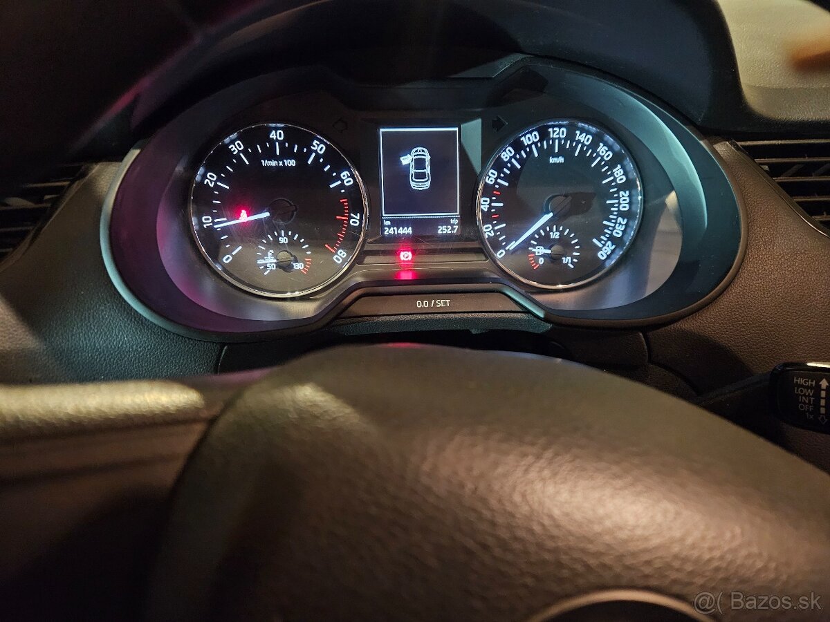 Škoda Octavia 3, 1,2 tsi 77kw - 7