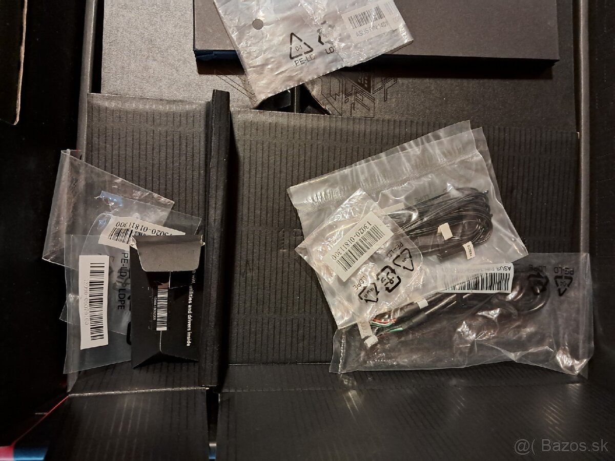 Asus maximus xi extreme - 7