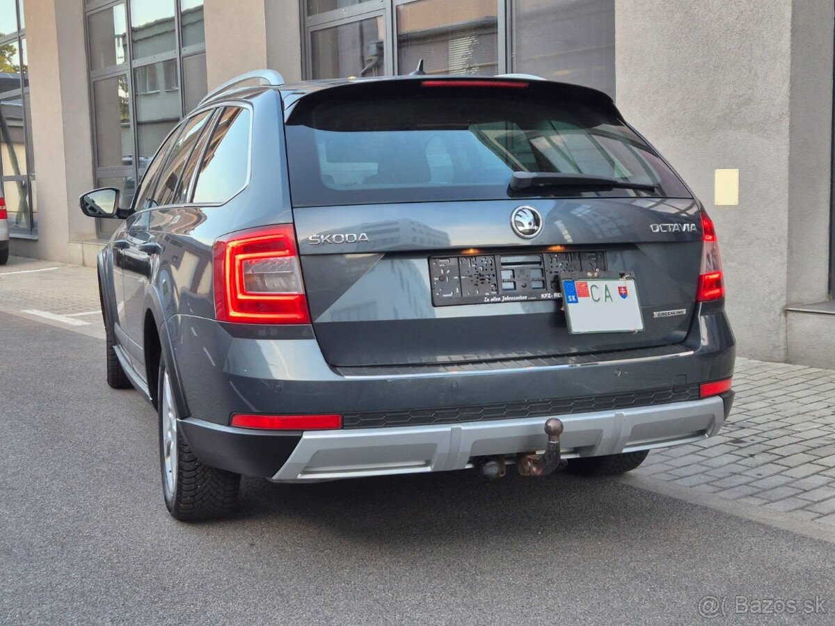 ŠKODA OCTAVIA III COMBI SCOUT 4x4 DSG - 7