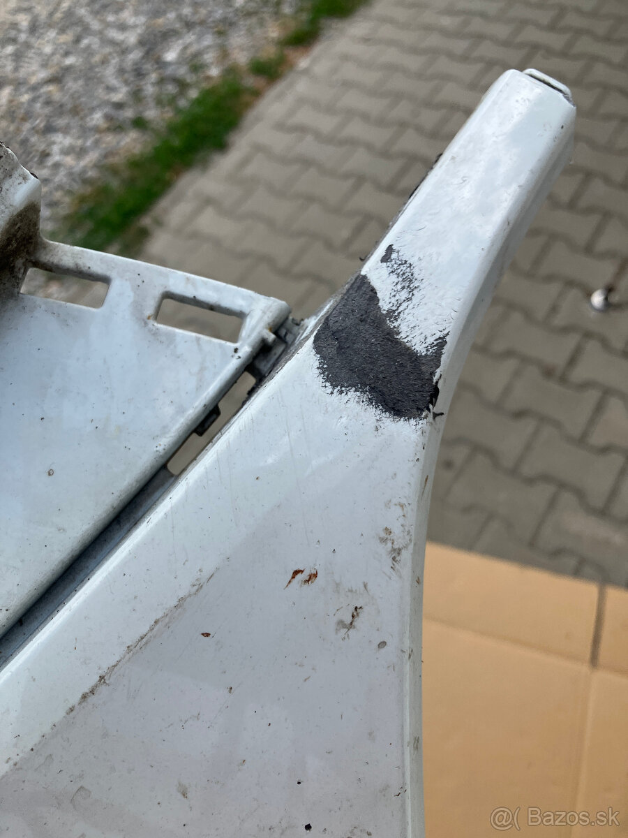 predni naraznik vw arteon lift levy bily - 7