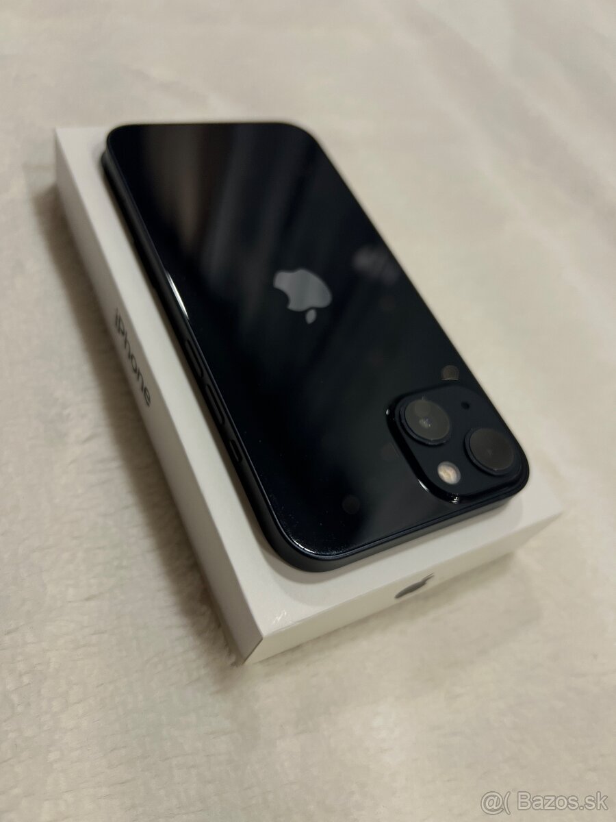 Apple iPhone 13 128GB - 7