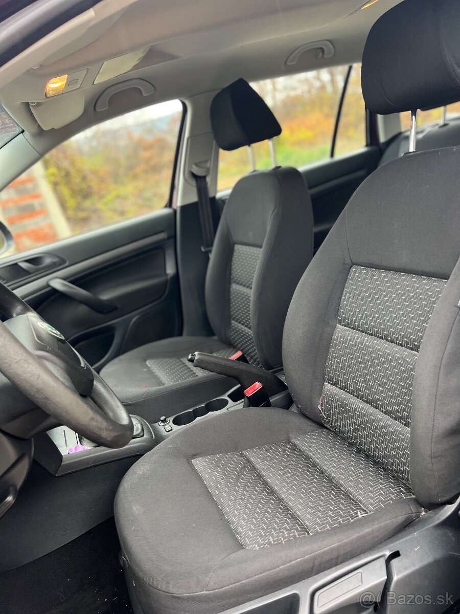 Diely škoda octavia 2 1.6 TDi 77kW facelift - 7