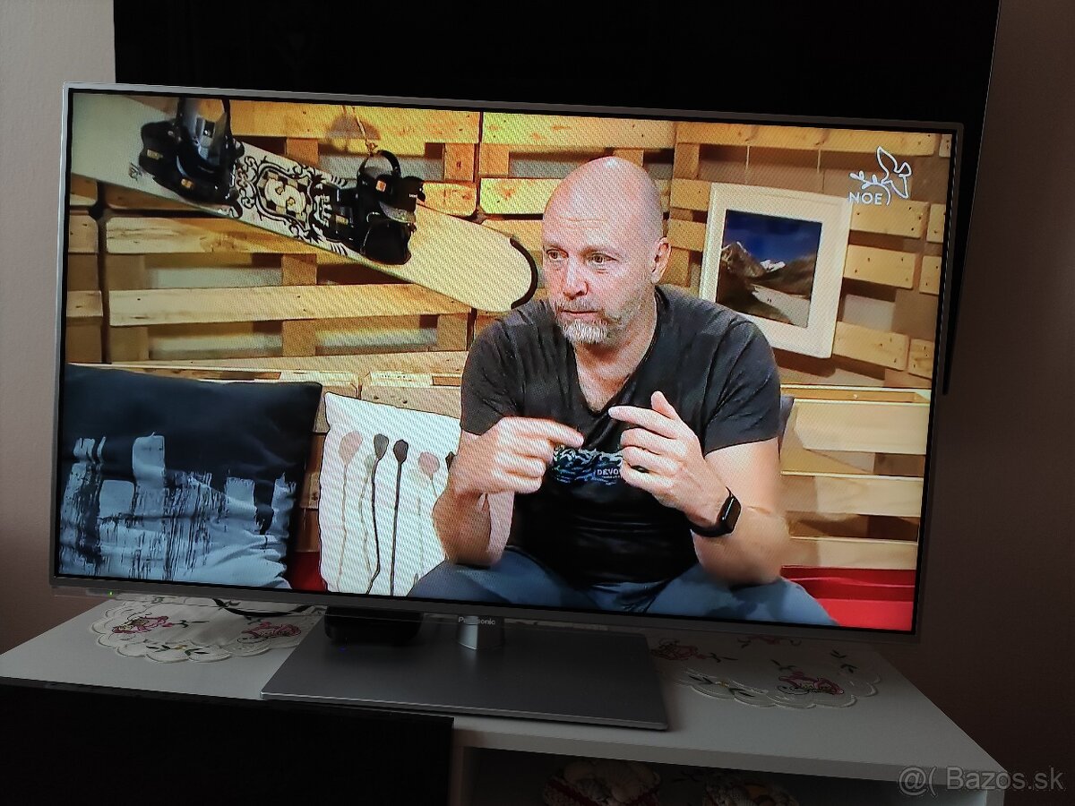 Predám Smart Viera LED TV Panasonic TX-L42E6E Full HD - 7