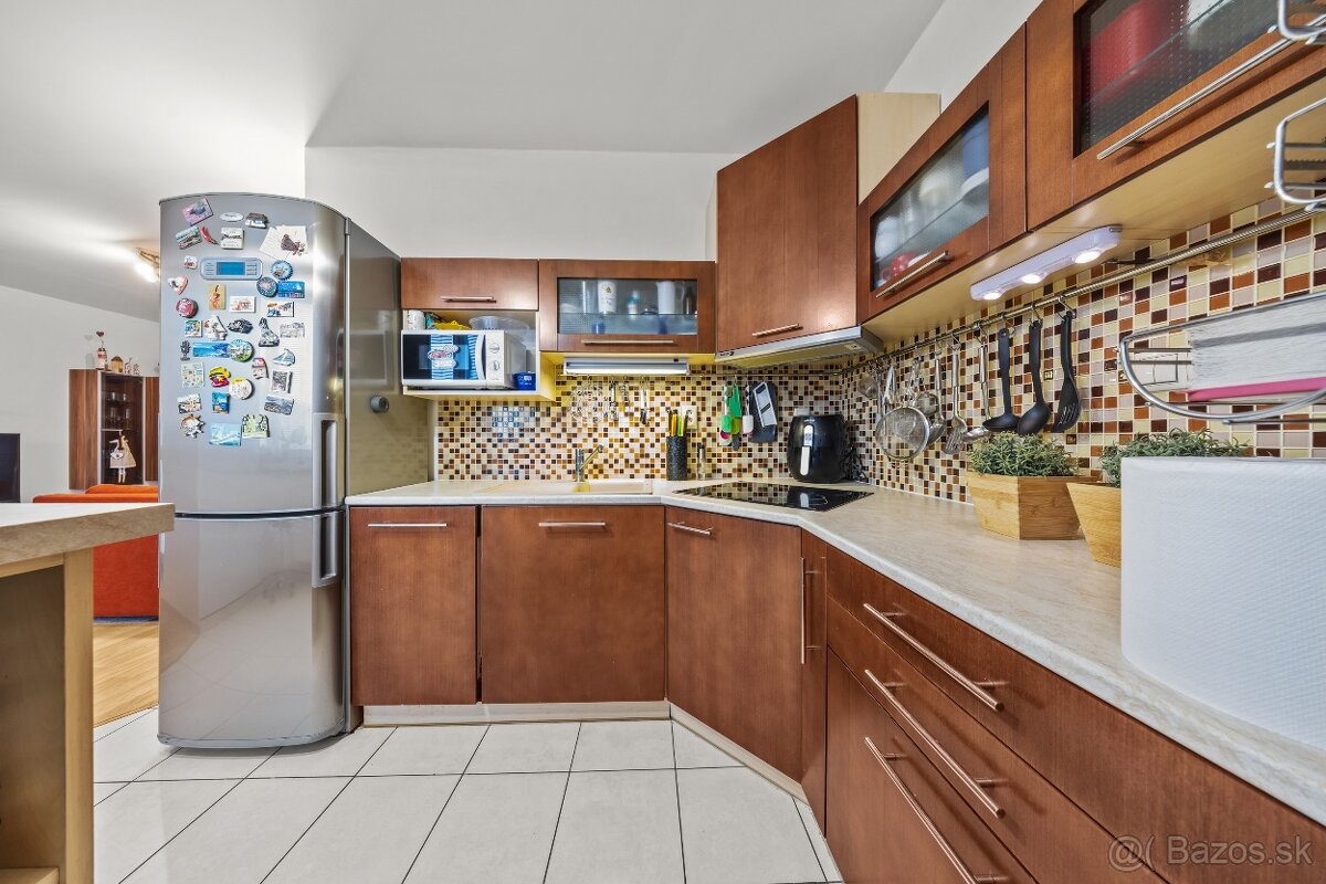 PRIESTRANNÝ 2-IZB. BYT, 2x LOGGIA, PIVNICA, KLIMATIZÁCIA - 7