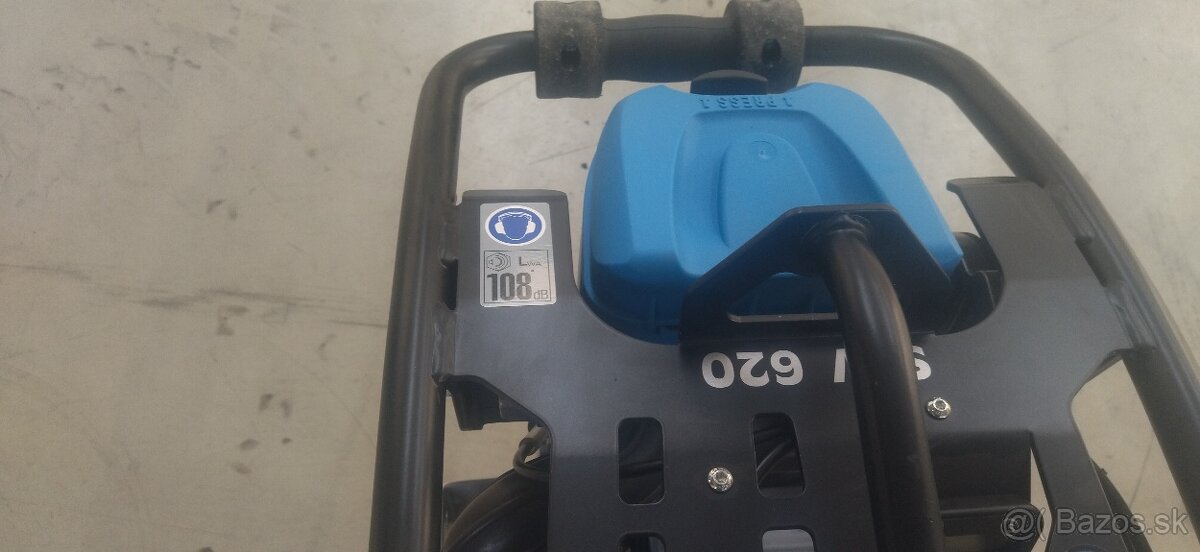 Vibračná noha - dusadlo WEBER - akciová cena - 7