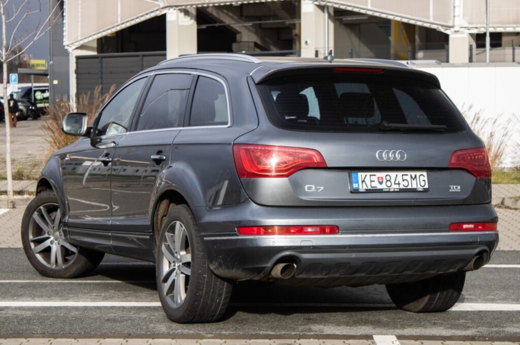 Audi Q7 3.0 TDI quattro Tiptronic S-line (2011) - 7