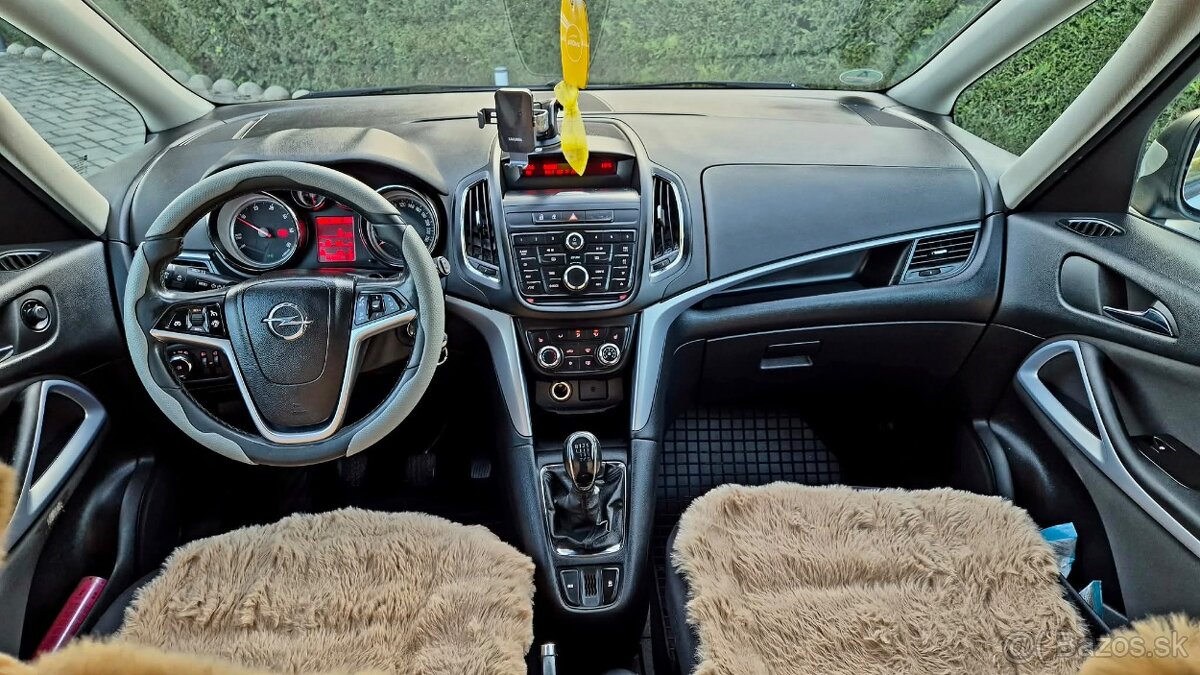 Predam Opel Zafira Tourer 2.0CDTI 166HP - 7