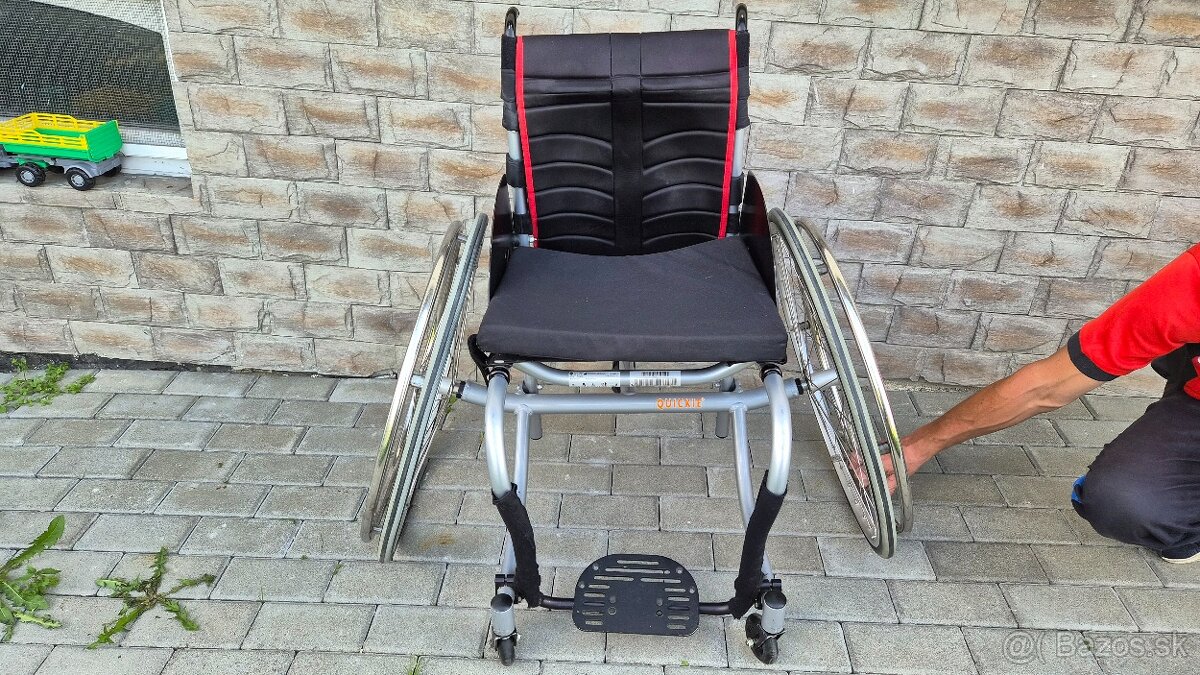 Invalidný vozík 42cm Quickie Match Point Sport - 7