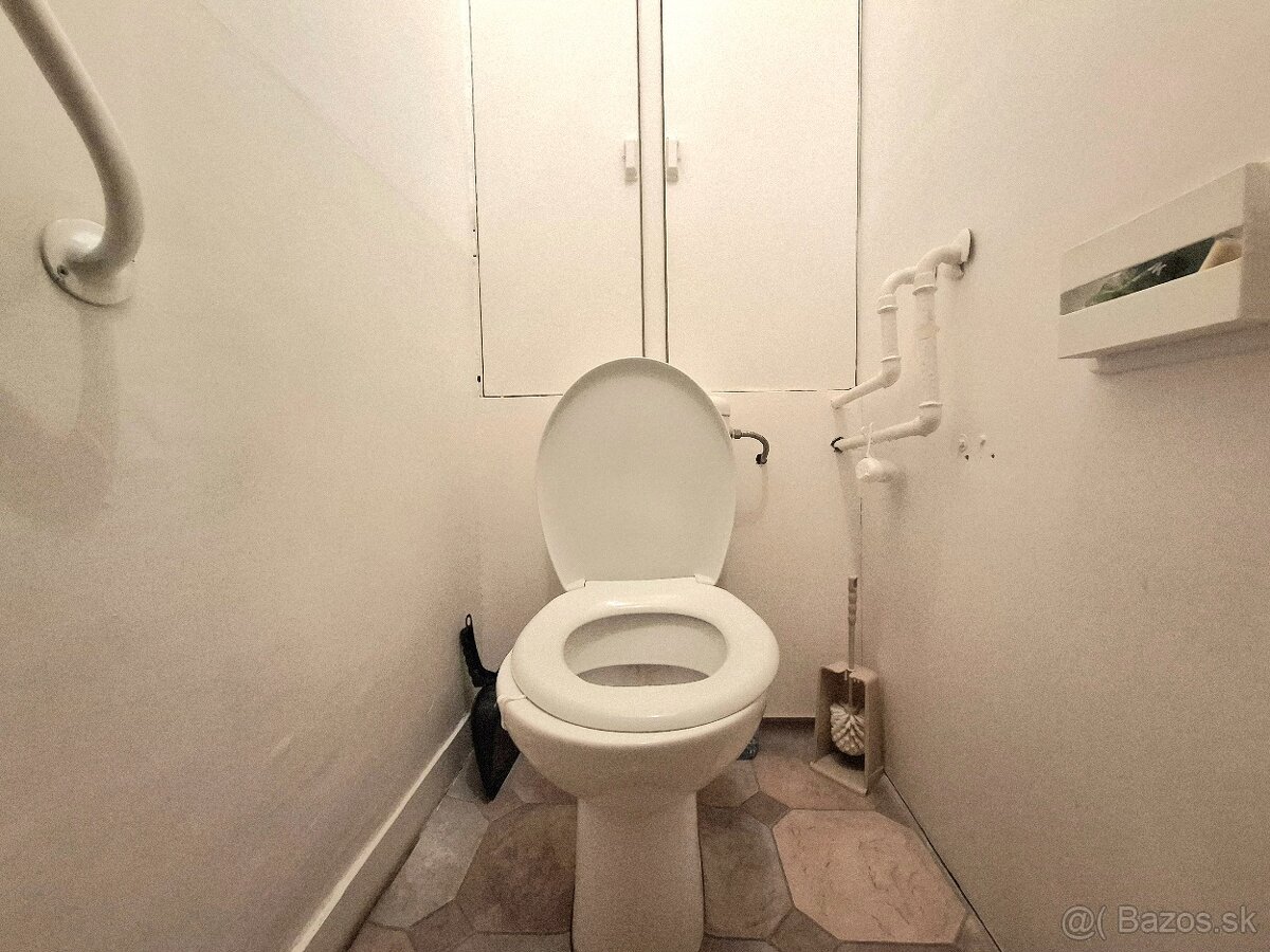 2 - IZBOVÝ BYT, LÁNSKA, NA PREDAJ - 7