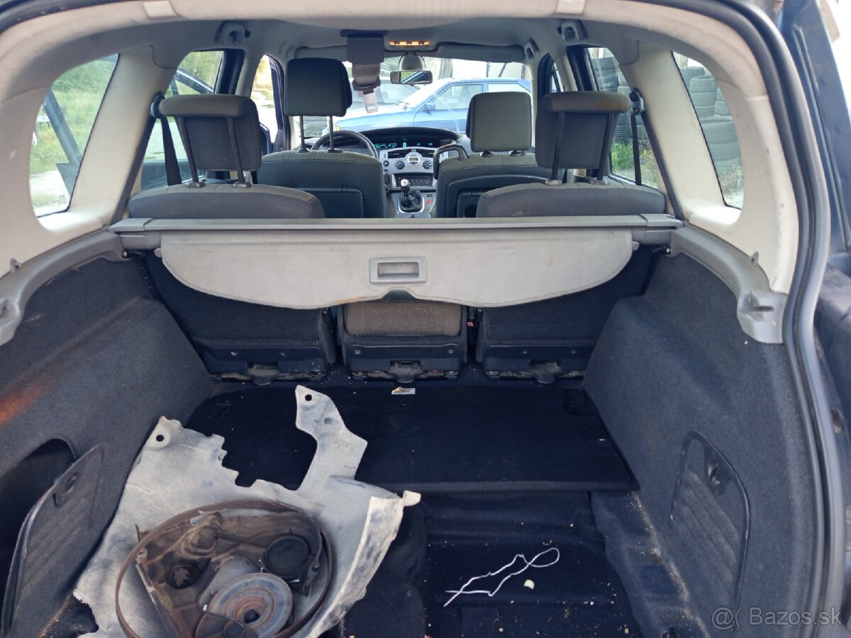 Rozpredám Renault Scénic 2 1.9 DCI 96kw - 7