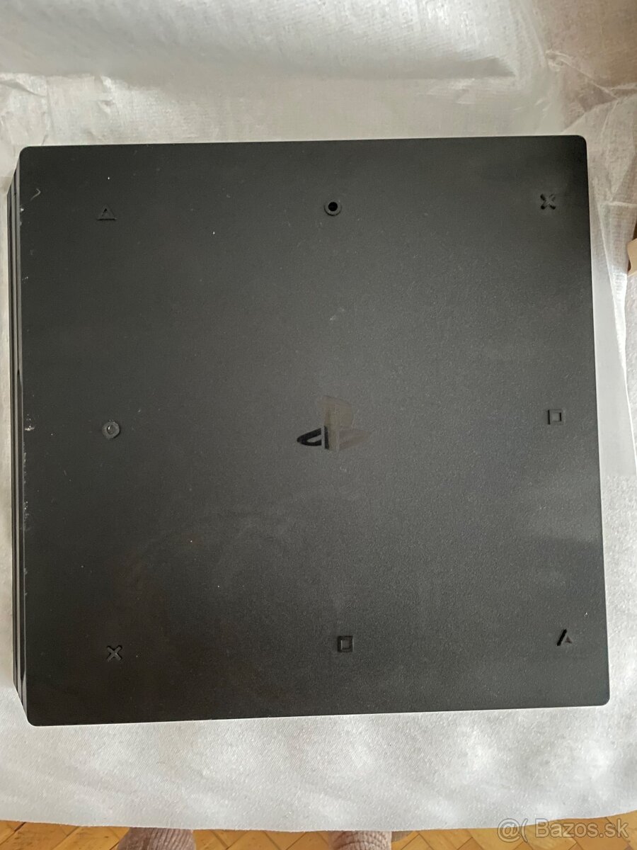 PlayStation 4 Pro 1TB Death Stranding - 7