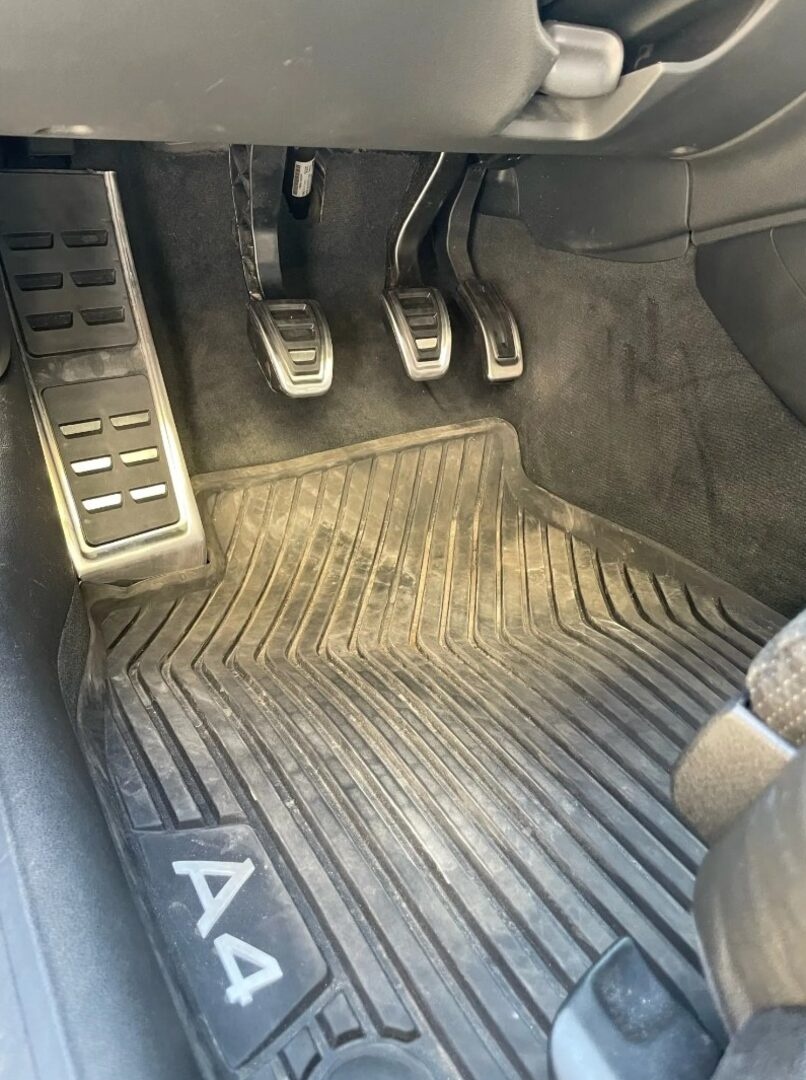 Nerezové nášlapy AUDI ŠKODA VW - 7