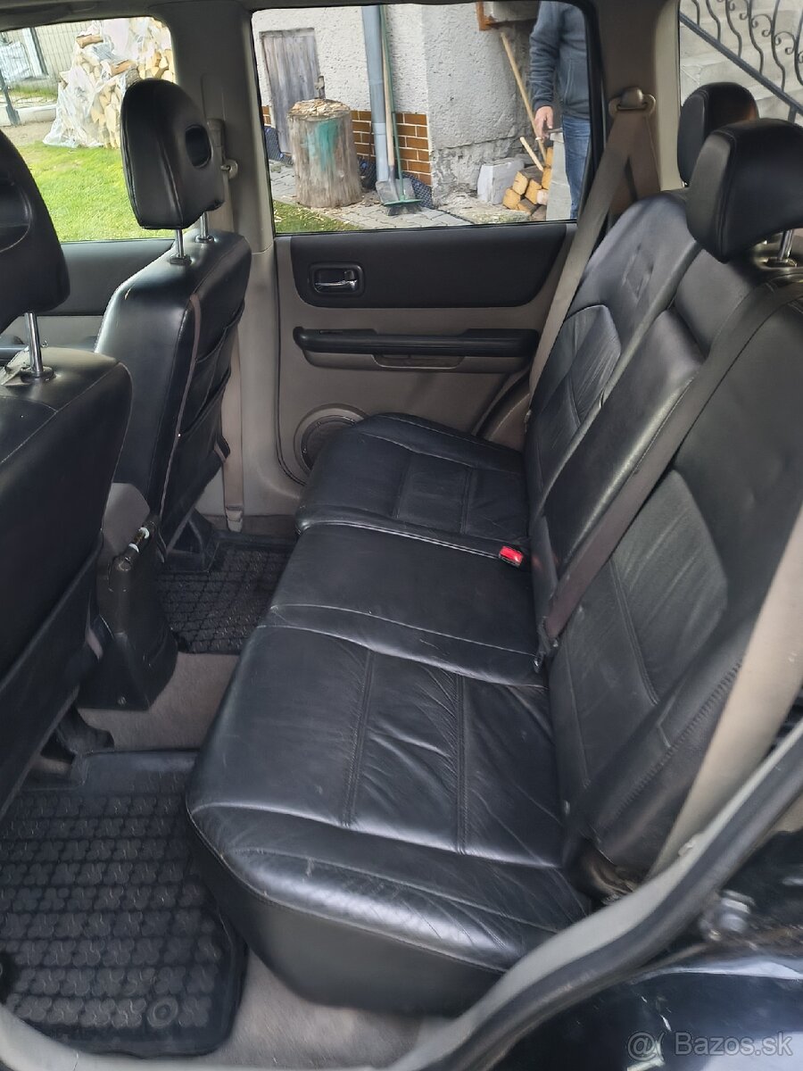 Nissan X-trail 2.2 DCi - 7
