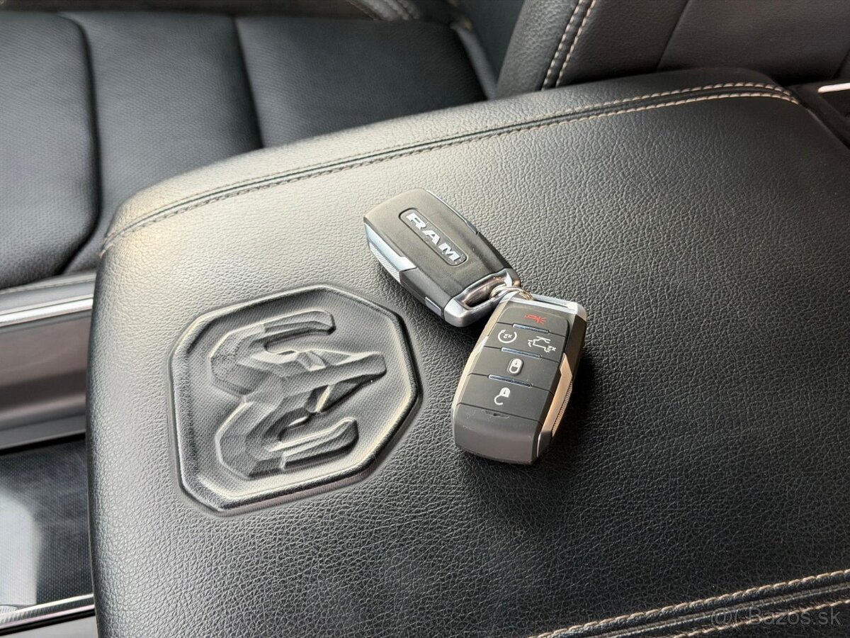 DODGE RAM 1500 5,7 HEMI 2022 GT 53 000 km DPH - 7