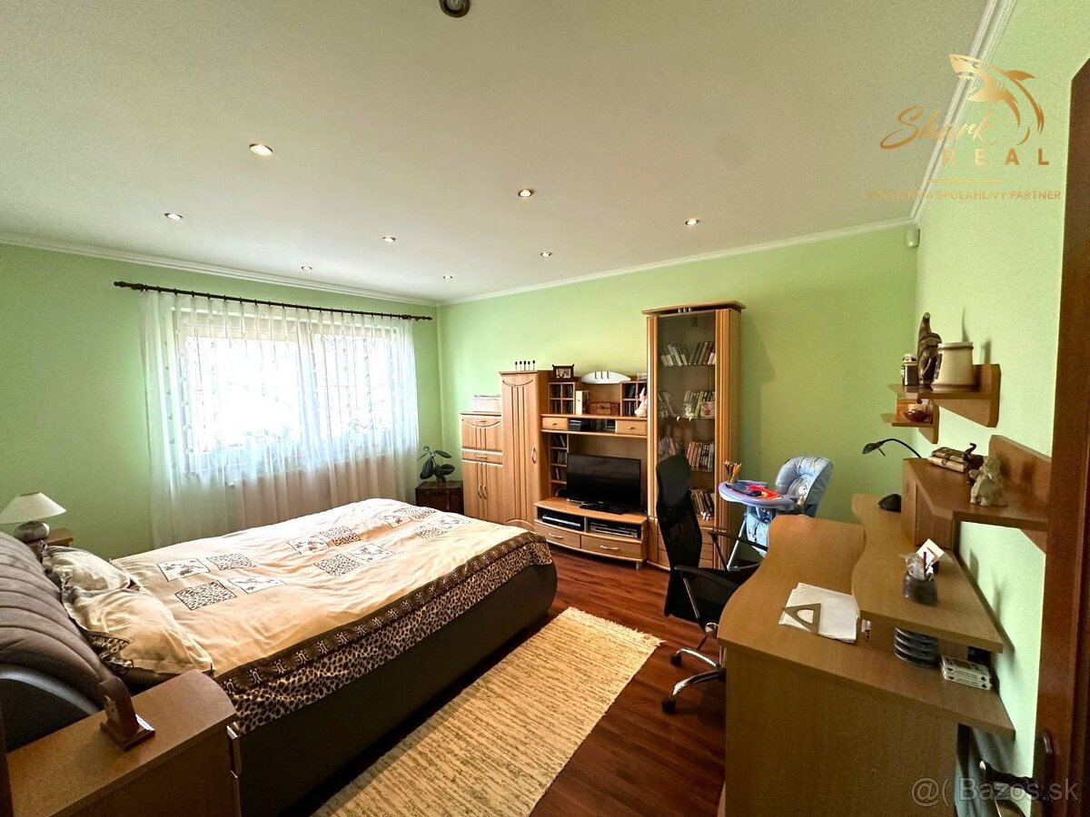 Krásny rodinný dom v centre Malaciek - 7