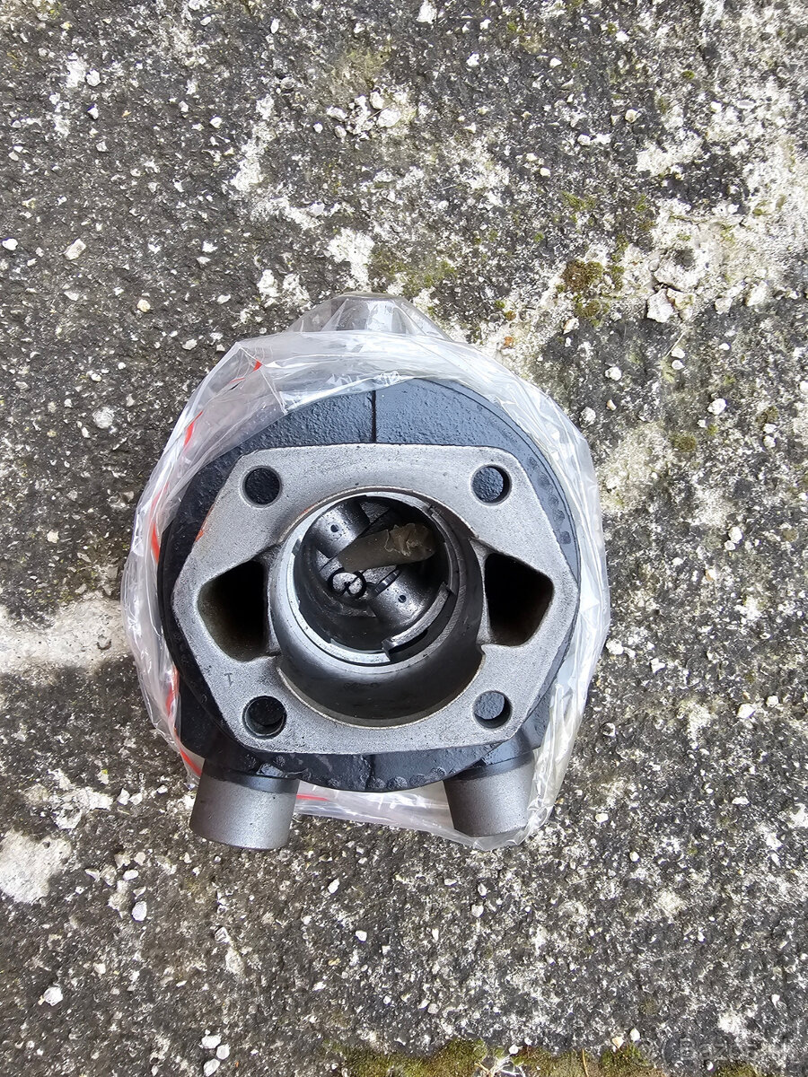 CZ 125 -150 perak - 7