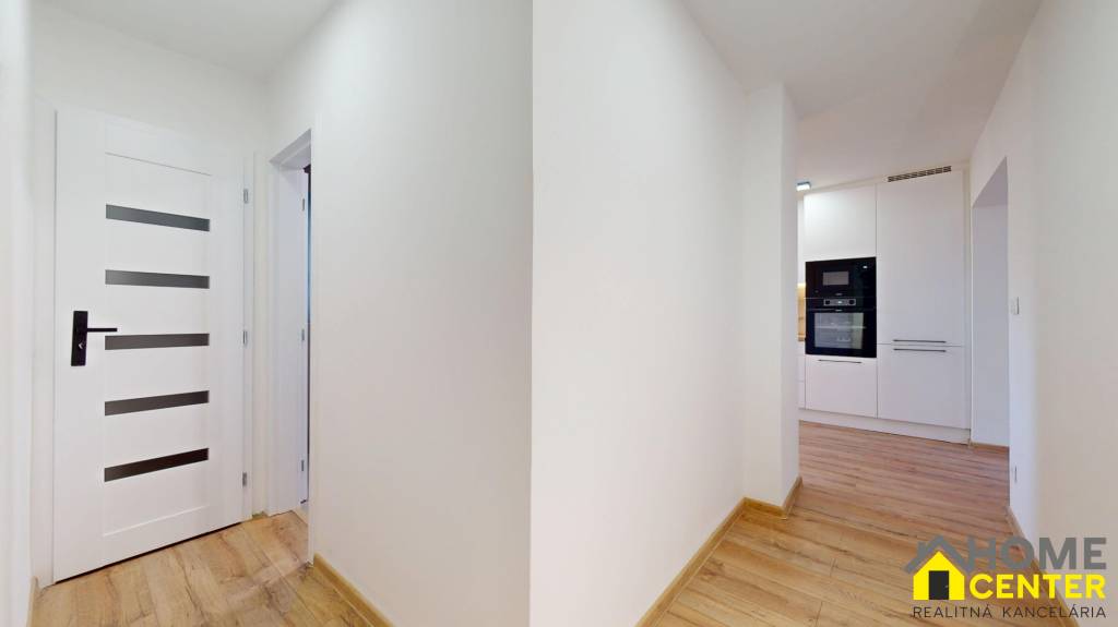 PREDAJ: 2 izbový, zrekonštruovaný byt s vlastným kúrením - I - 7