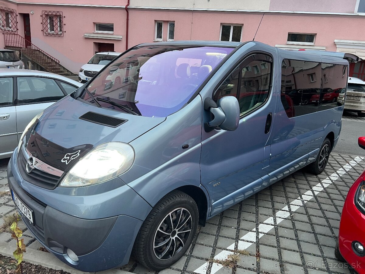 Opel Vivaro 2.5 cdti long - 7