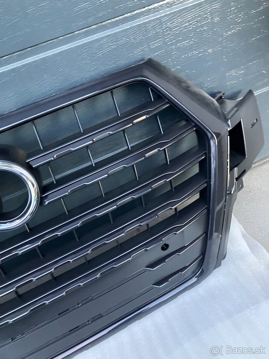 maska audi q7 15-15 sline s-line cerna grill - 7