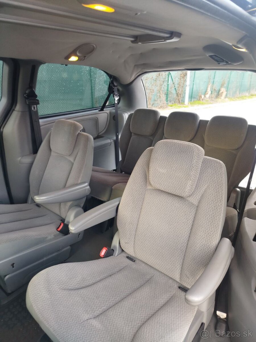 Chrysler voyager - 7