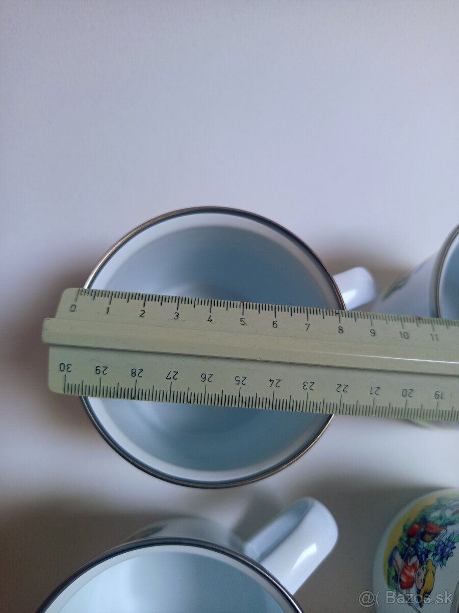 Smaltované hrnčeky s retro obrázkami - 7