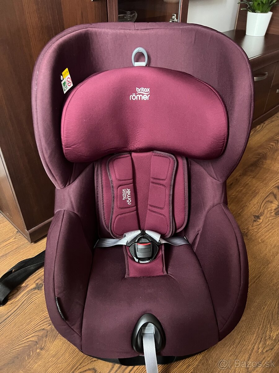 Britax-Römer TRIFIX2 i-size (76-105cm) - vypraté poťahy - 7