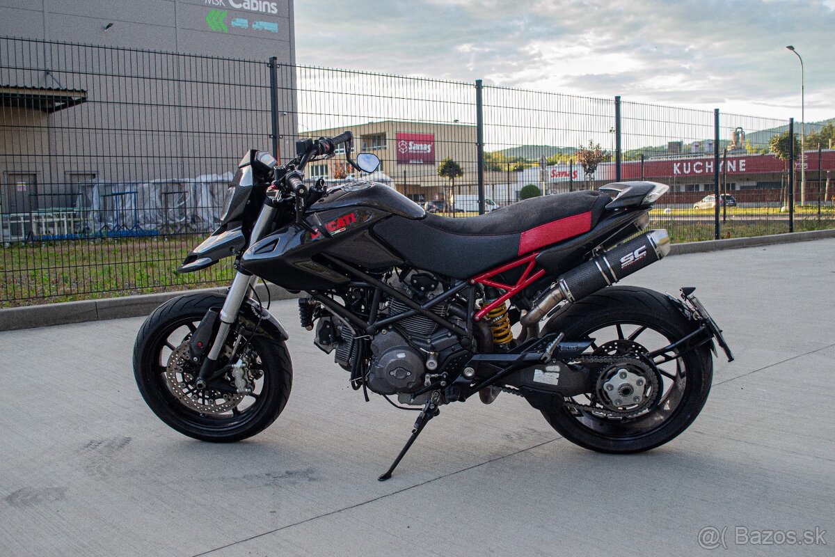 Ducati hypermotard 796 - 7