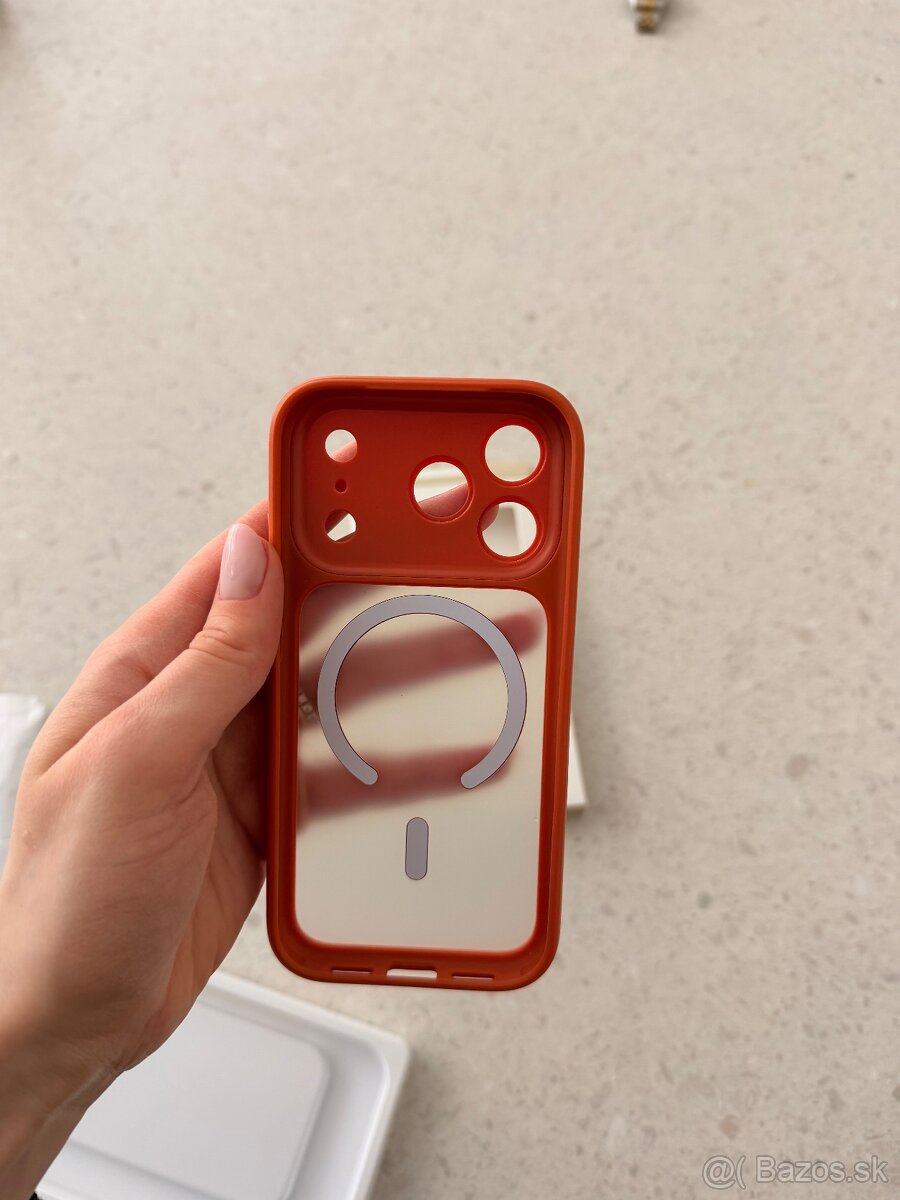 Magmat kryt na IPhone 17 pro - 7