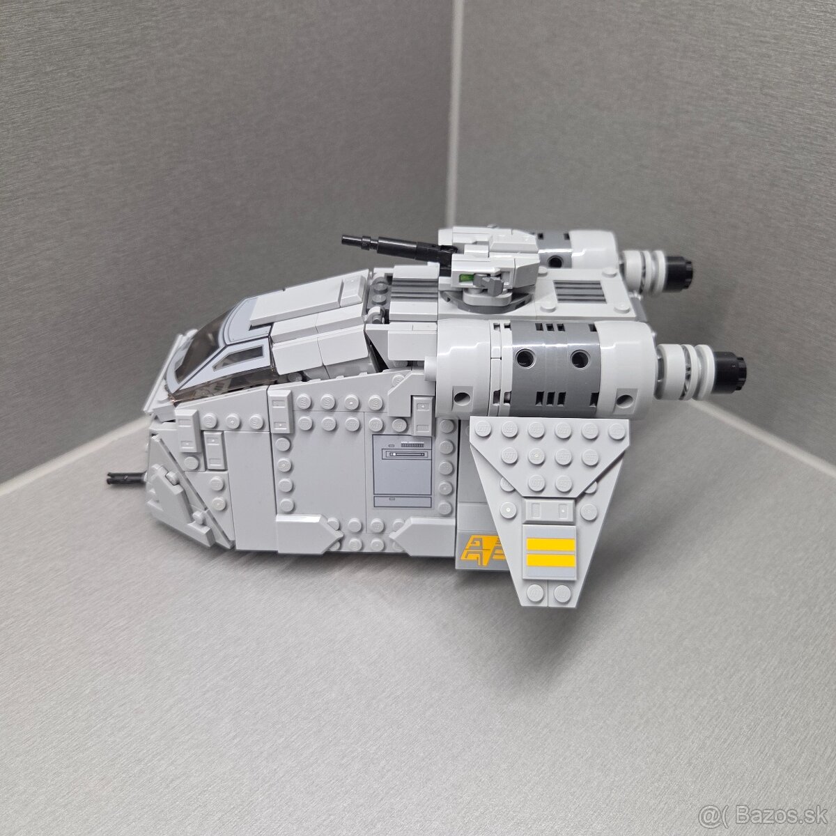LEGO Star Wars 75338 Ambush on Ferrix - 7