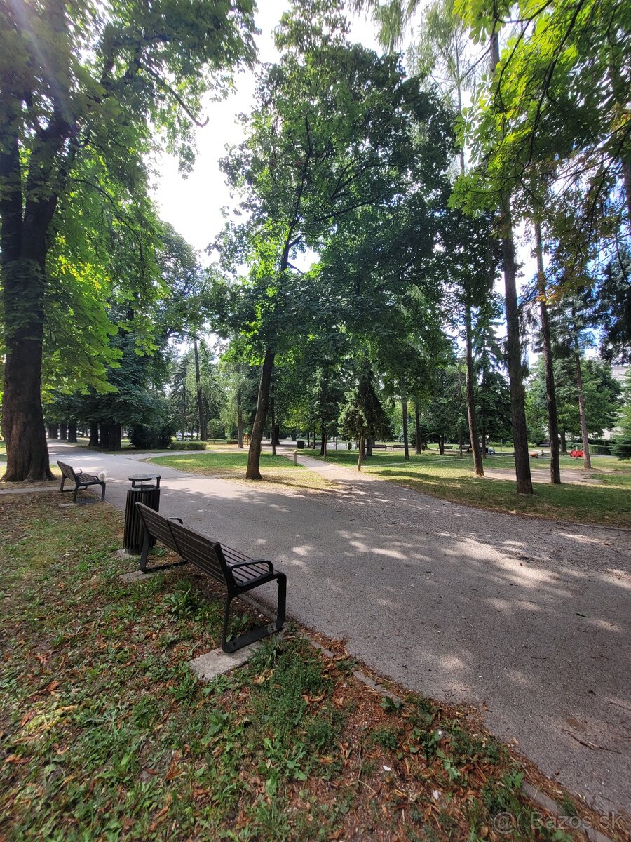 Voľný od 1.12.2025, 2 izb.,Czambelova, 1 zastávka od centra - 7