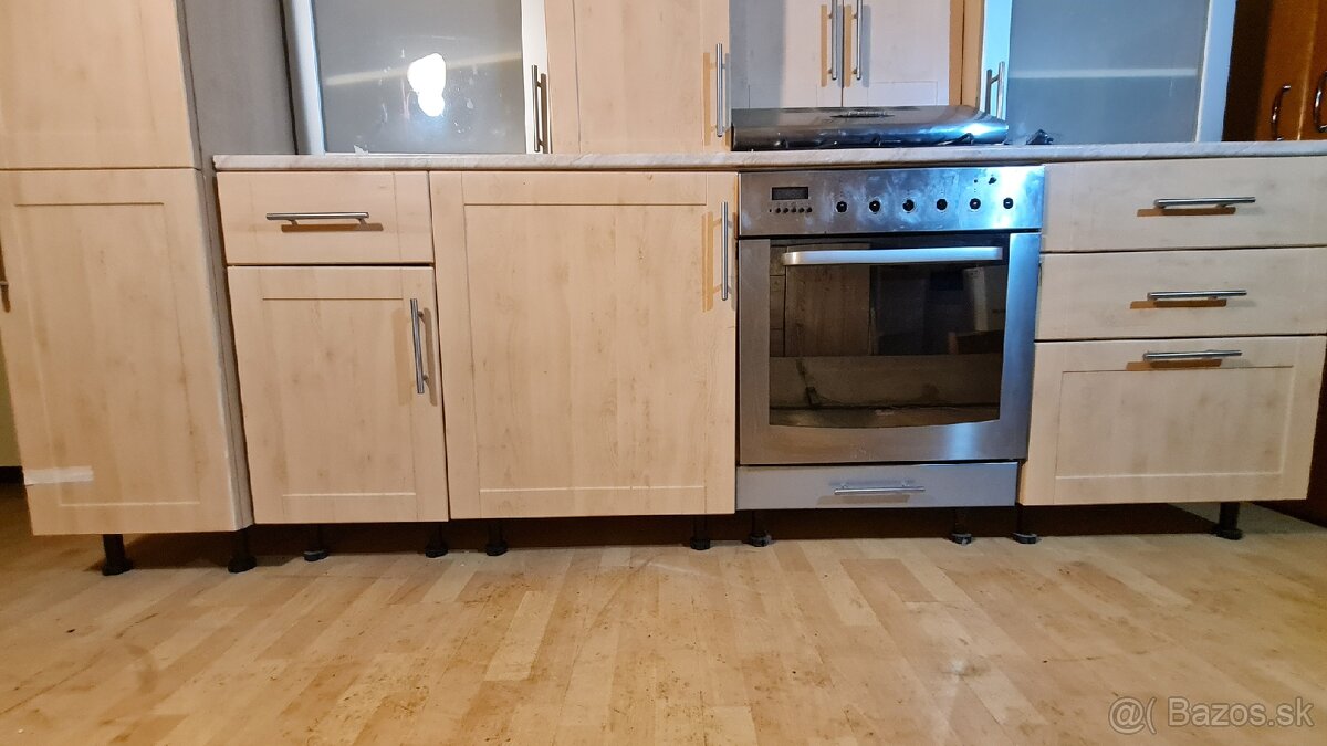 Predám kuchynskú linku 220cm - 7