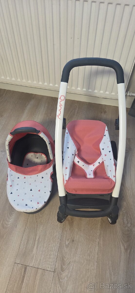 Kočík pre bábiku Quinny 3v1.
- 7