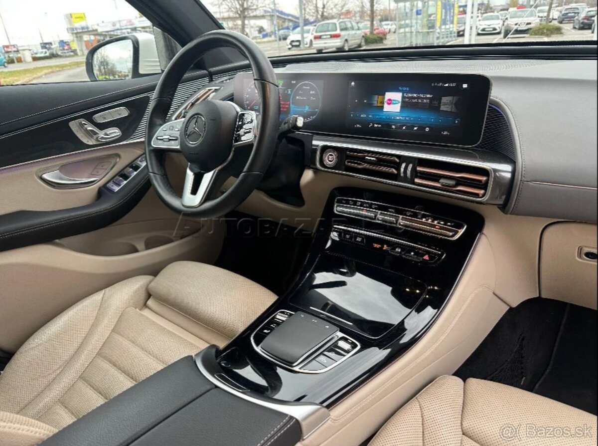 Mercedes-Benz EQC 400 4MATIC 300kW AMG Line - ODPOCET DPH- - 7