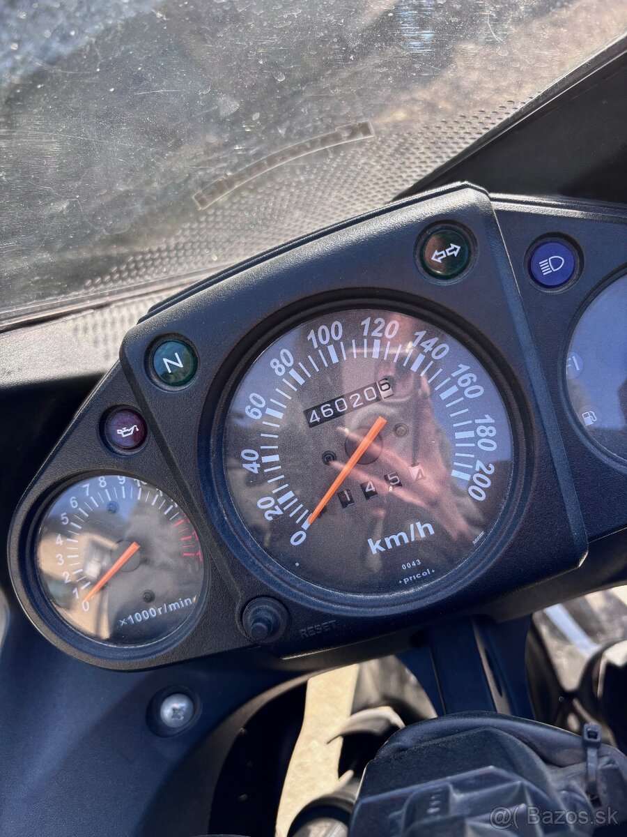 Kawasaki Ninja 250R - 7