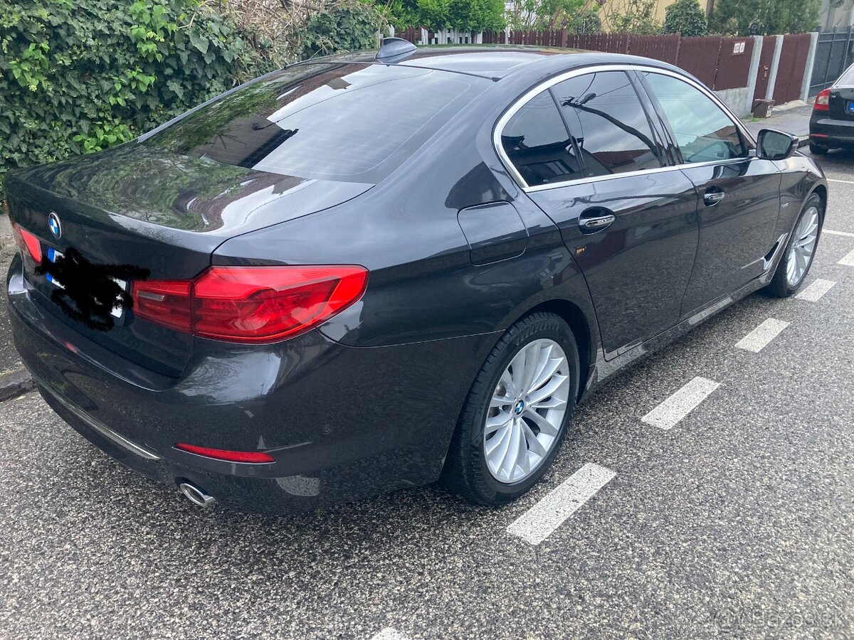 BMW 520xd A/T Lucury Line 4X4 - 7