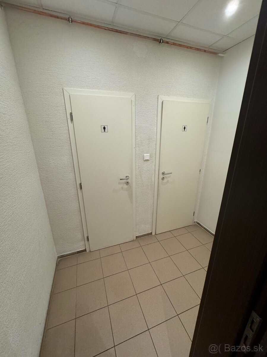 Prenájom nebytového priestoru Hlohovec - 7