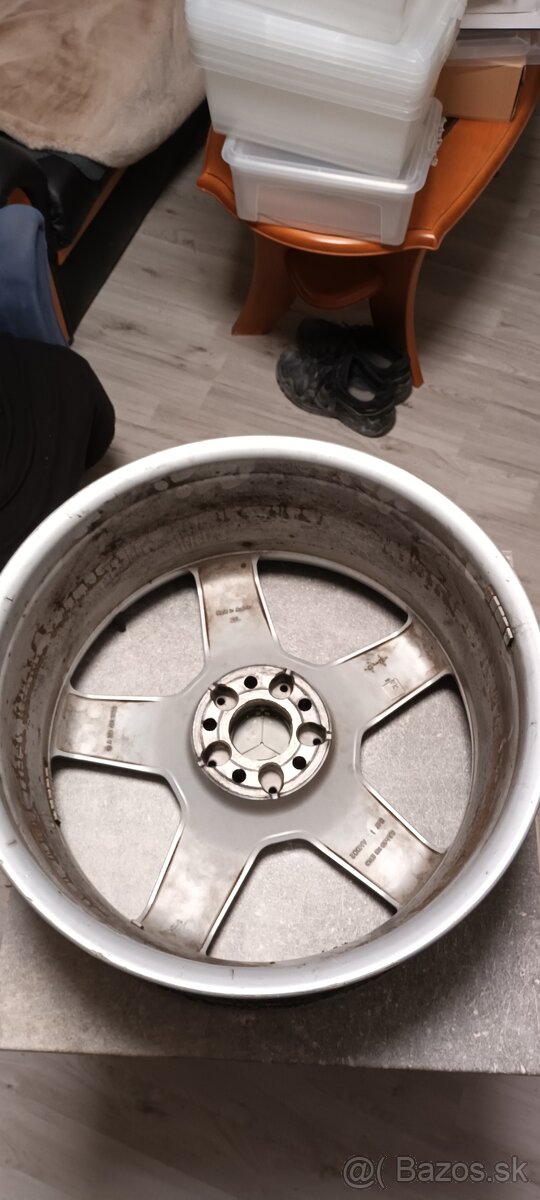 Mercedes AMG disky r20 - 7