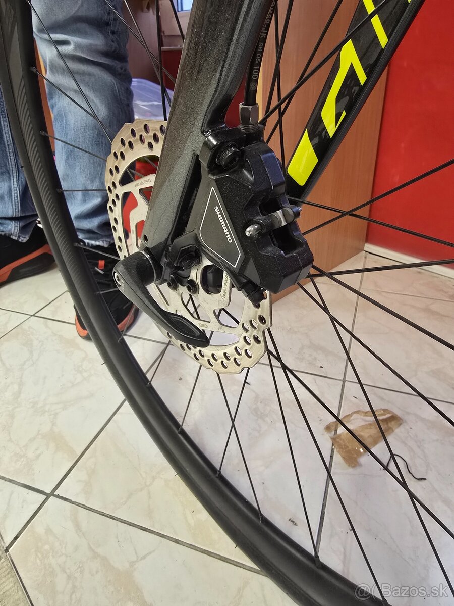 Elektrobicykel Giant - 7