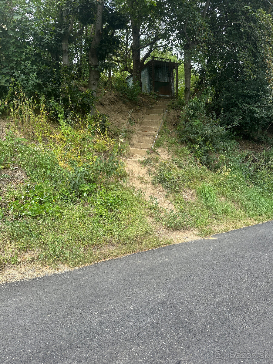 Pozemok s krásnym výhľadom - 7