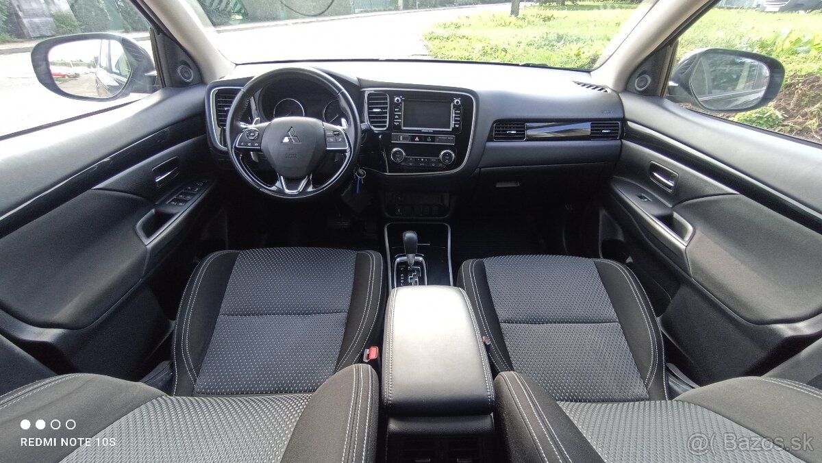 MITSUBISHI OUTLANDER 2,0 MIVEC 2WD CVT - 7